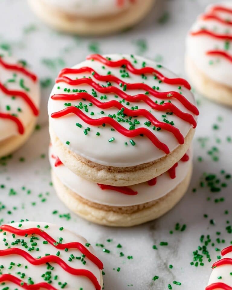 Christmas Tree Cake Macarons | Festive & Fun Recipe