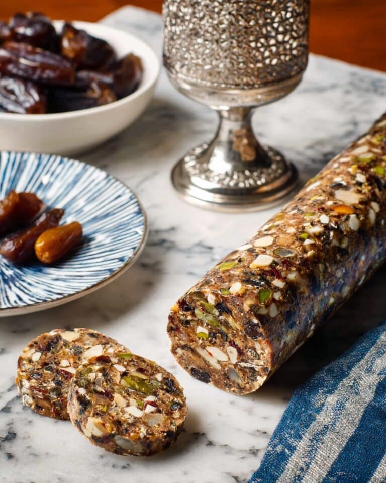 Nut and Date Energy Roll Recipe