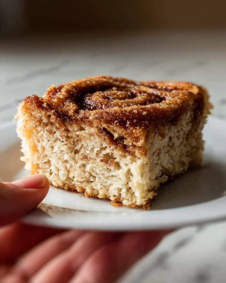 Cinnamon Roll Baked Oatmeal Squares: 10 Delicious Bites Recipe